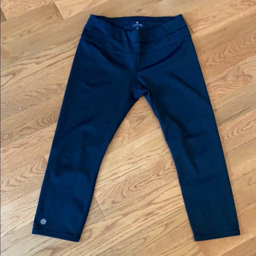 Athleta black capris